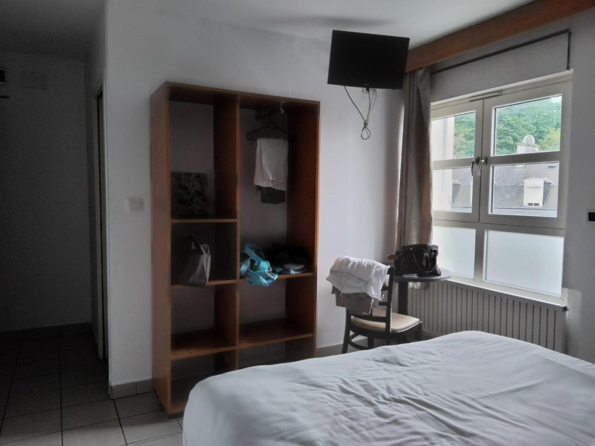 Hotel Victoire, Poitiers Gare ภายนอก รูปภาพ